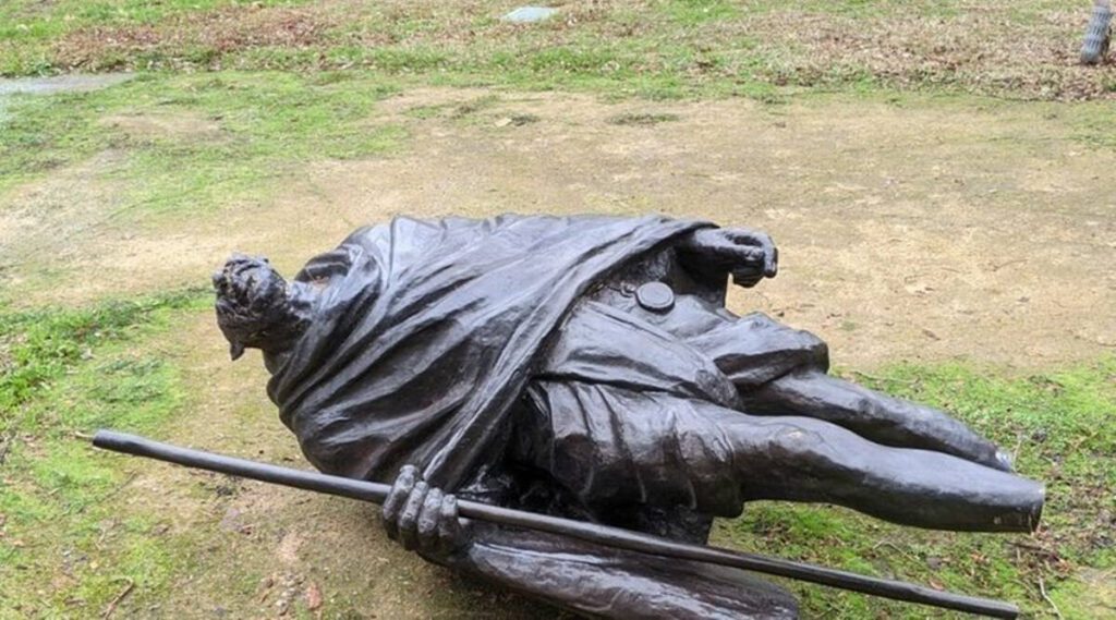 Denouncing vandalism of Gandhi statue in the city of Davis, California